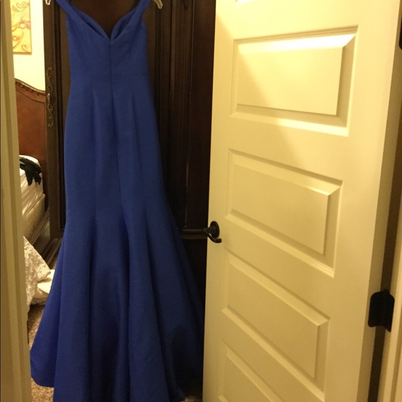 Sherri Hill prom dress size 4 - Picture 2 of 4
